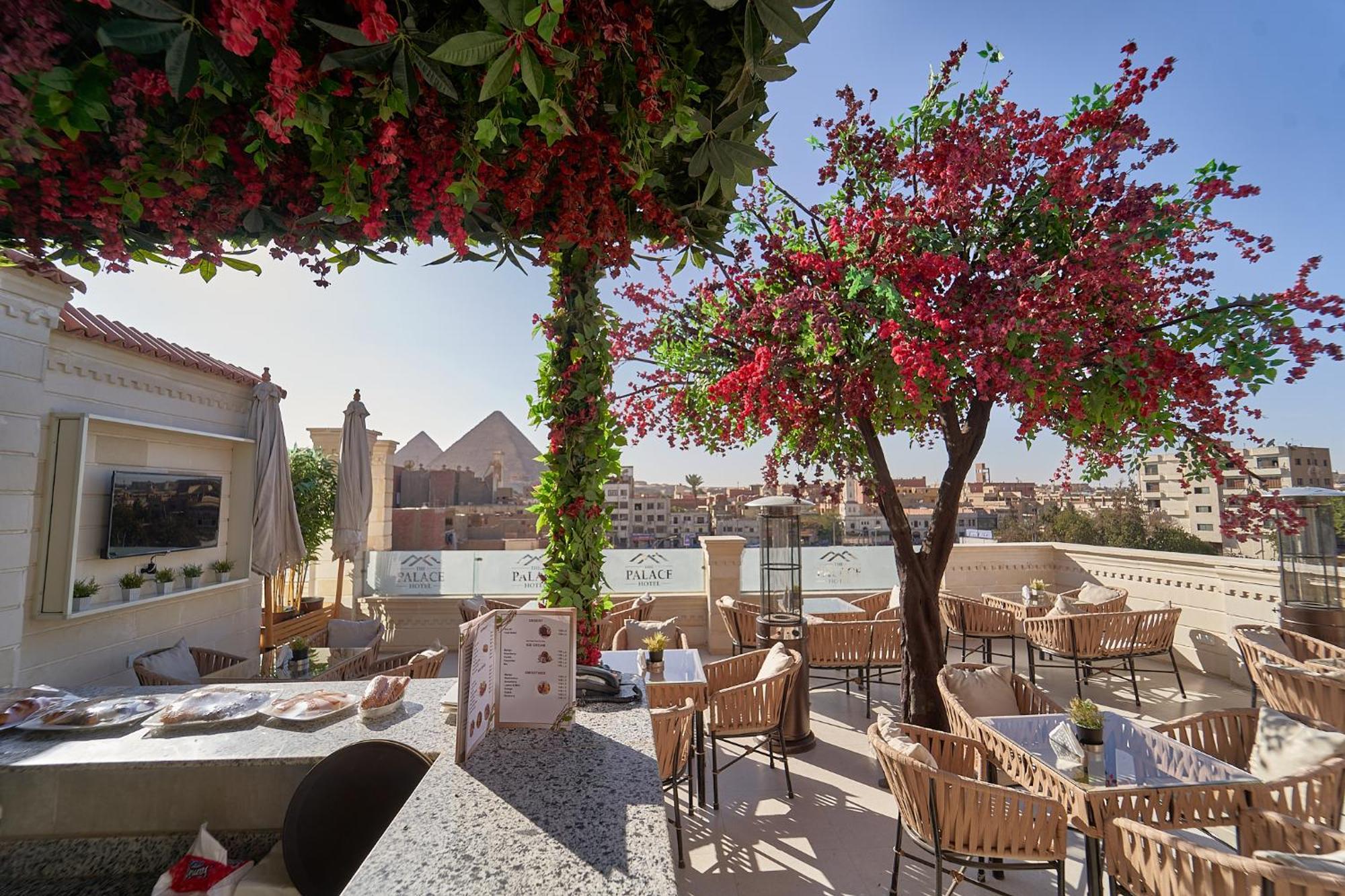 The Palace Pyramids Hotel Nazlet el-Sîsi المظهر الخارجي الصورة